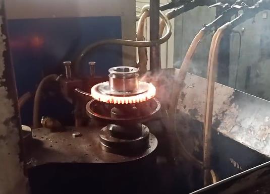 自動(dòng)化高頻淬火機(jī)床-高效、精確、環(huán)保的特點(diǎn)讓其用途廣泛