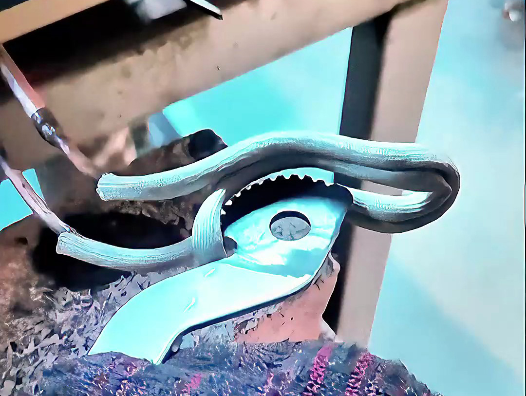 機(jī)械制動(dòng)固定卡齒高頻淬火：人工與自動(dòng)化方案按需選擇，精準(zhǔn)匹配應(yīng)用場(chǎng)景