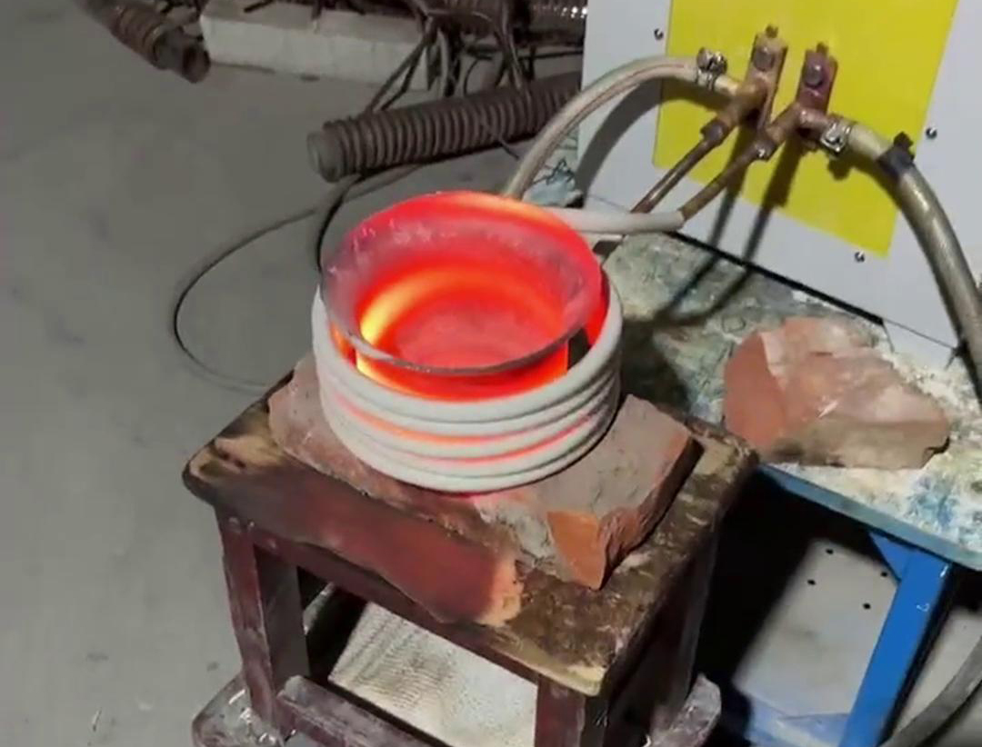 高頻加熱機(jī)通常不是用來(lái)燒水的傳統(tǒng)設(shè)備，但不是說(shuō)不可以