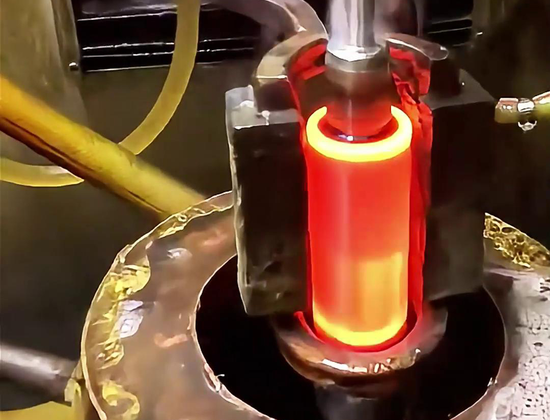 中頻淬火機床，讓您的軸淬火更輕松