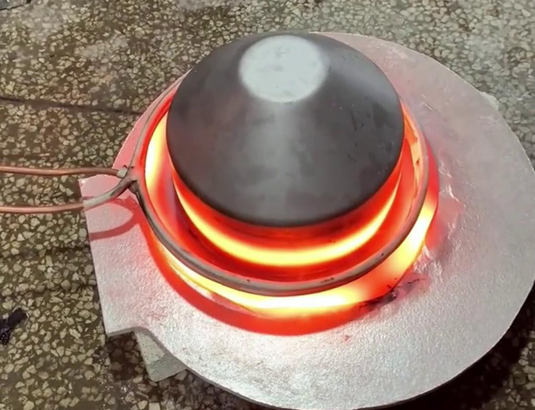 高頻退火機廣泛應用于不銹鋼、鋁合金、銅等金屬材料的退火處理